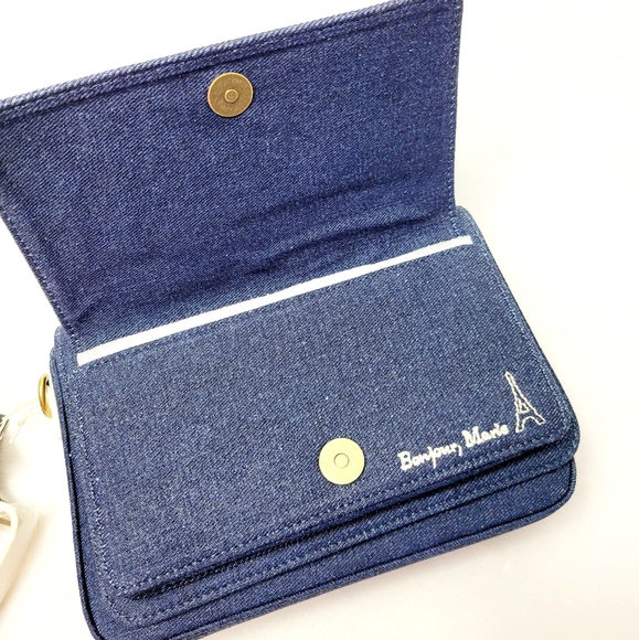 Disney x Loungefly Marie Denim Crossbody B… - Picture 4 of 6